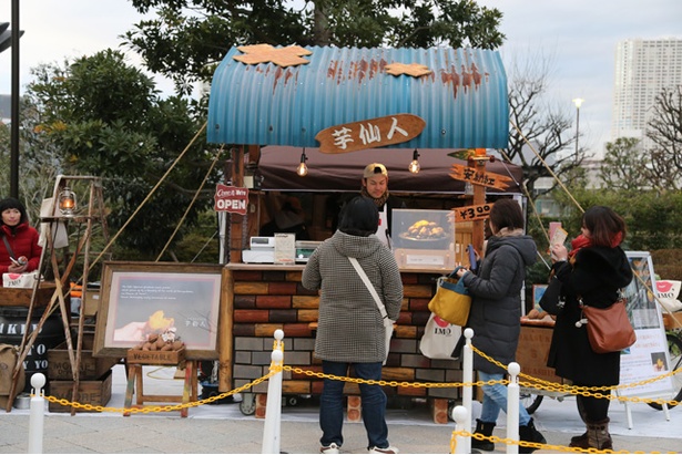 今回、安納紅1本で販売を行う「芋仙人」。芋への信頼と自信の表れか？