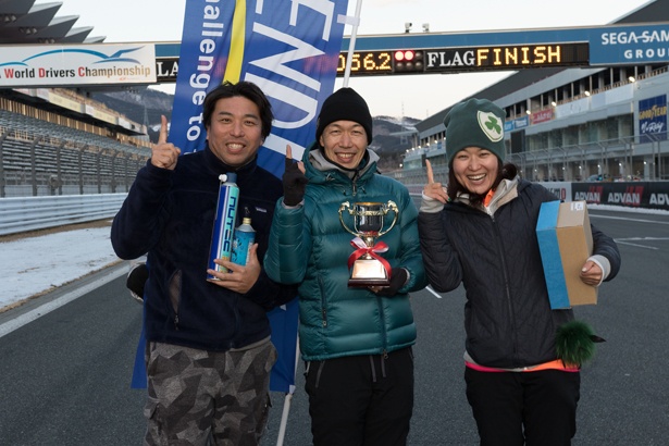 優勝チームの面々