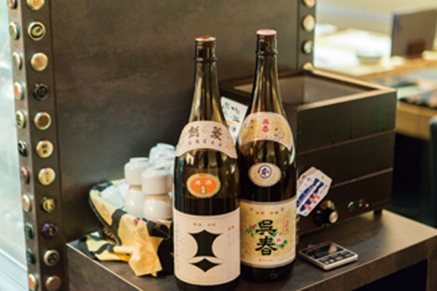 単品価格90㎖540円～、 飲み比べセットはないが日本酒は全部で約30種類を用意