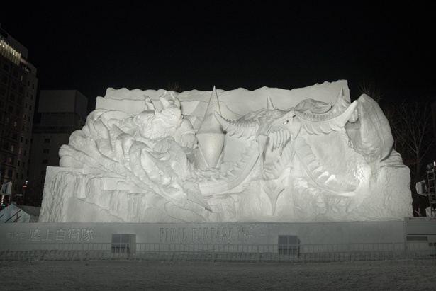 完成した大雪像！ 「さっぽろ雪まつり」は夜も見所いっぱい 