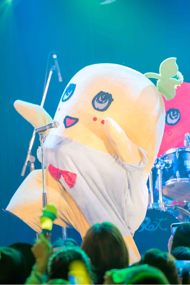 激しい踊りを披露したふなっしー