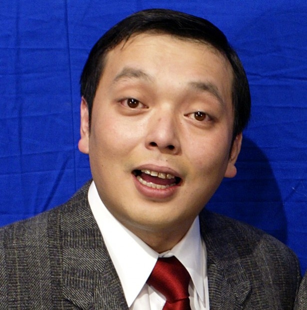 お風呂は玄関のたらいで入っていたという中川家の礼二