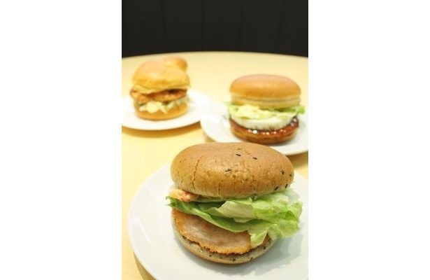 気になる味は？記者が感動したのは、えびフィレオ！