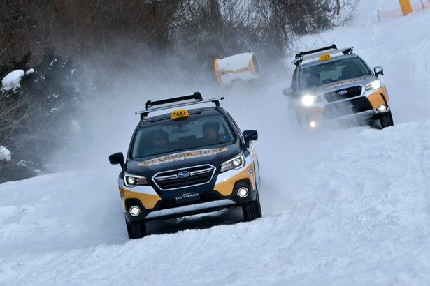 シンメトリカルAWDを搭載により、雪面などの悪路でも走行安定性は抜群だ