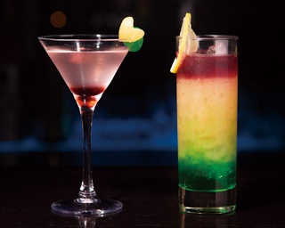 ハマの王道Bar3軒で、春の花をイメージしたカクテルをリクエストしてみた！