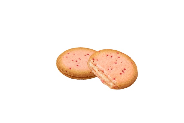 ストロベリー味のホワイトチョコレートをストロベリー ラングドシャ生地でサンドした風味豊かな味わいのクッキー「ダブルストロベリークッキー 」(5枚入 561円)