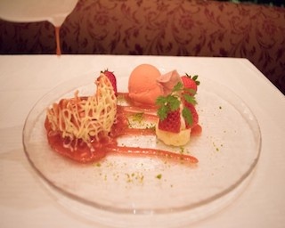 残り10日のいちごまみれ体験！リーガロイヤルホテル東京の「Very Berry Strawberry」