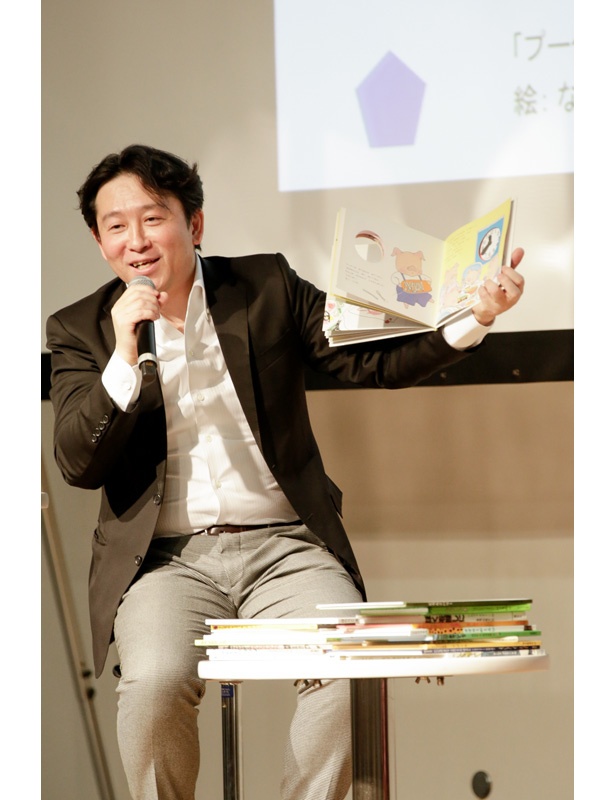 株式会社絵本ナビの代表取締役社長、金柿秀幸氏