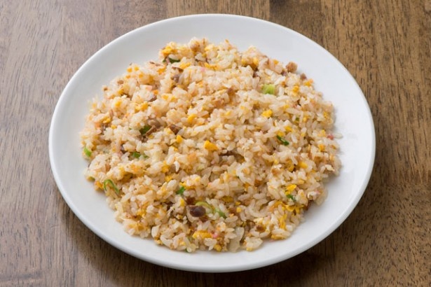 「久留米やきめし」(小400円、中500円、大600円)。ラーメンダレを隠し味に香ばしく炒める