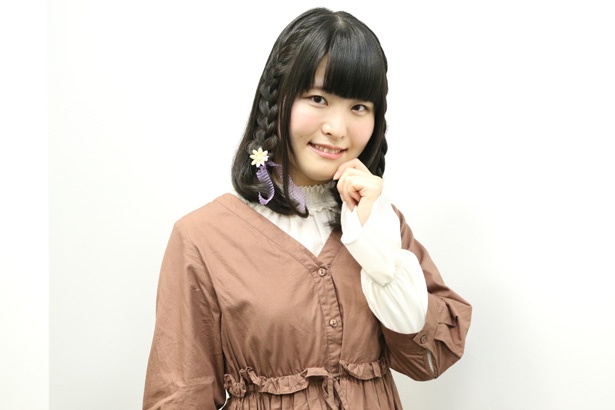【写真を見る】声優になるきっかけは、本作の監督・岡田麿里が手掛けた作品だった!?