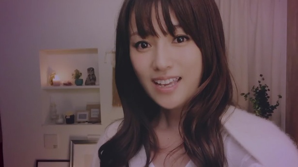 【写真特集】深田恭子 WEB限定動画「ヱビス 華みやび Night Routine 篇」カット画像(2/24)