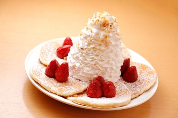 画像1 4 ホイップクリームたっぷりの誘惑 ハワイアンパンケーキ Eggs N Things 福岡天神店 ウォーカープラス