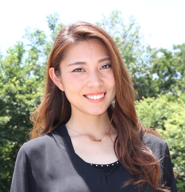 「大人のバイク時間 MOTORISE」でレギュラーを務める下川原利紗。彼女のバイク愛あふれるトークに注目