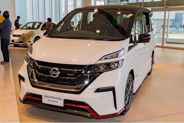 セレナNISMO