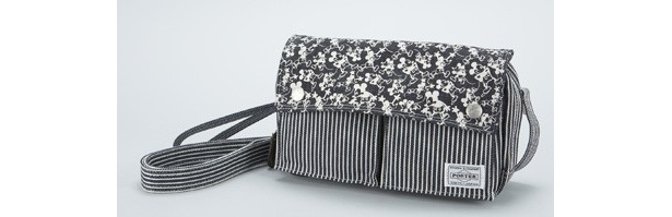 便利なフラップショルダー　￥18,900