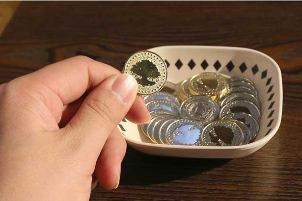 店内で使用する“ガルド”。持ち出しは禁止なのでカフェ内で使い切ろう