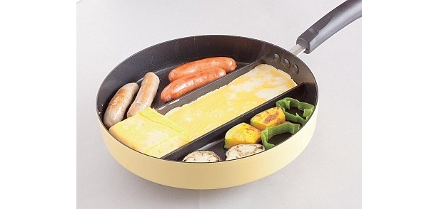 これが普通のフライパンの5倍売れたフライパン！一度に調理できちゃう