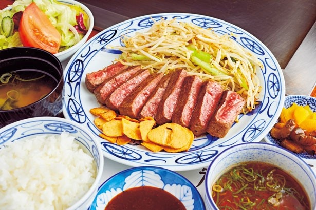 ステーキに焼肉丼 駅弁も あこがれの 神戸牛 を格安で食べられる店4選 ウォーカープラス