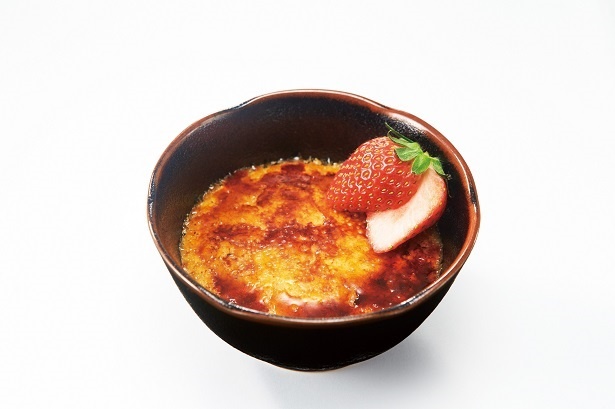 「苺のクリームキャラメリゼ」(430円)は果肉入りのイチゴクリームが味わえるキャラメリゼ