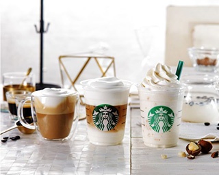 スタバ新作は意外性＆革命的な“白いコーヒー”！ラテ＆フラペチーノで提供
