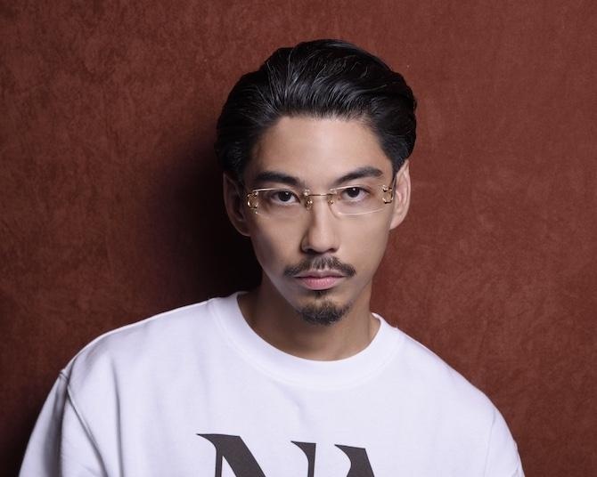 賀来賢人「日本の映画では不可能なのか？」疑問を突き詰めるためプロデューサーへ。新作ホラーで徹底した「ルック」への執念