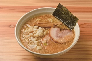 栃木　東京の人気店の味を受け継ぐ背脂煮干し＆自家製麺を披露「麺処 いろ葉」