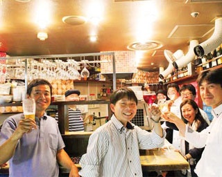 フレンチシェフが腕をふるう立ち飲みがコスパ最高！1杯350円からのワインバル「立ちぶどう 千本」