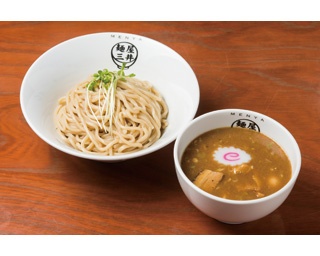 栃木　濃厚つけ麺の王道を行くドロ系スープ＆極太麺