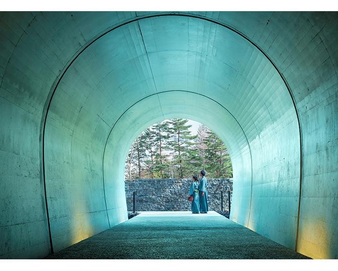 星野リゾートの「界 草津」が6月7日に開業！温泉街と宿をつなぐトンネルで新たな宿泊体験を提案＆ブランド初の日帰り利用可能な蕎麦割烹も