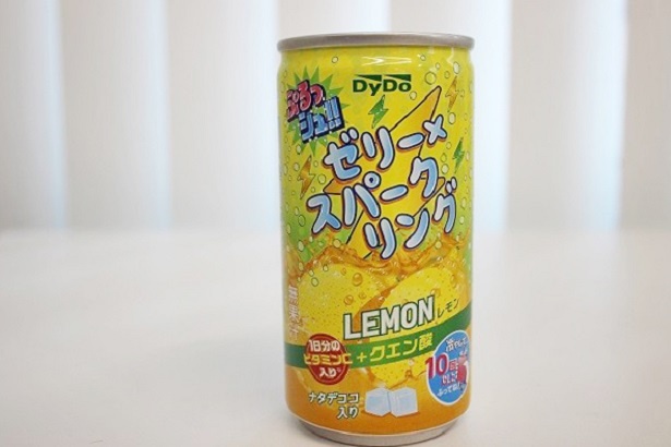 踏ん張りたい時に、一気に飲めるショート缶タイプの「ぷるっシュ!! ゼリー×スパークリング レモン」(税抜115円)