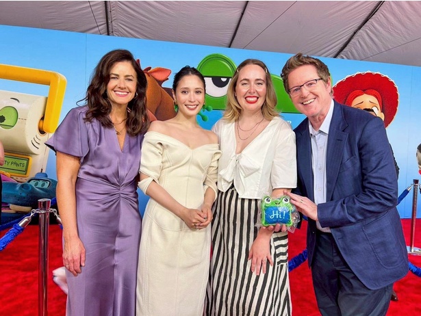 広瀬アリスとリンジー・コリンズ、ケナ・ハリス、アンドリュー・スタントンら制作陣
