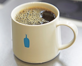 こだわりのコーヒーを京町家で。人気カフェ「ブルーボトルコーヒー」が3月23日(金)、ついに関西に！