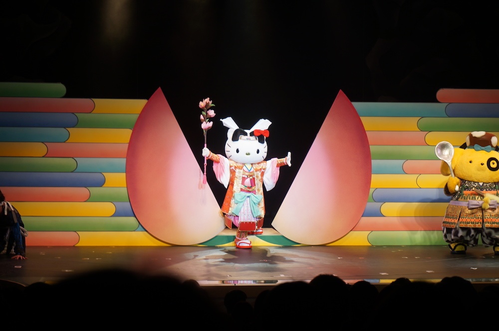 サンリオ×歌舞伎「KAWAII　KABUKI ～ハローキティ一座の桃太郎～」で新たな日本を発見！