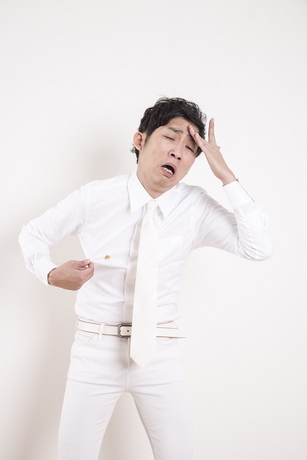 自発的な”とびはね”は、ほぼないという石田さん。あるとしたら、相方の井上さんのしゃべりながらの飛ばしだという