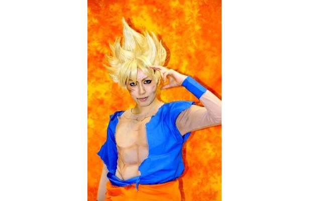 『ドラゴンボール改』孫悟空のコスプレをするみなみ尊さん