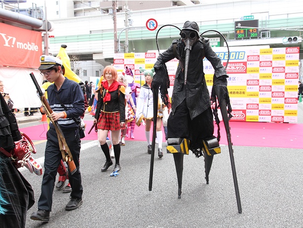 盛大なコスプレパレード