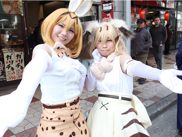 日本橋ストリートフェスタにコスプレーヤー集結