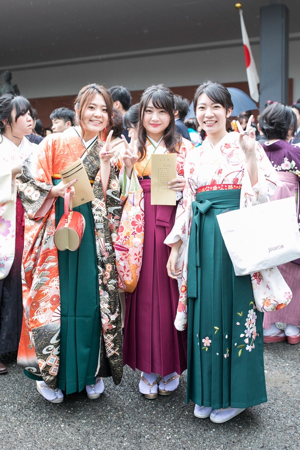 福岡大学の卒業生 りなさん ゆかさん  なつきさん