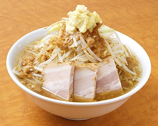 「優しいG系ラーメン」って響きが素敵。福島の人気店・うから家からで噂の一杯