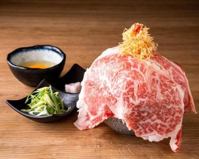 「月島もんじゃ こぼれや」が海外初進出！マレーシアの文化に寄り添った特別なもんじゃ焼きとは？