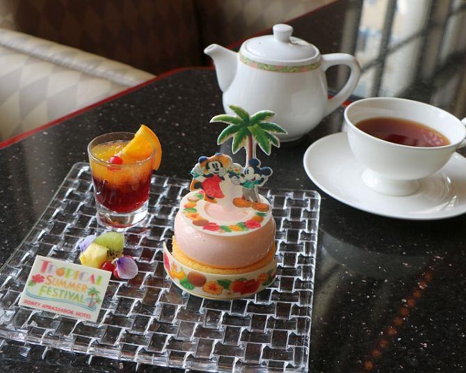 トロピカルなスイーツも！ディズニーホテルでワクワク感あふれる夏メニューを楽しもう