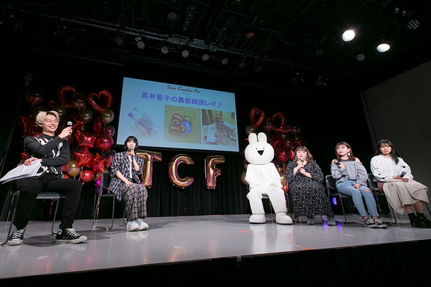 「韓国」はティーンズ女子最大の興味ごとのひとつ。コスメ・ファッション・グッズ、どの話題でも盛り上がった