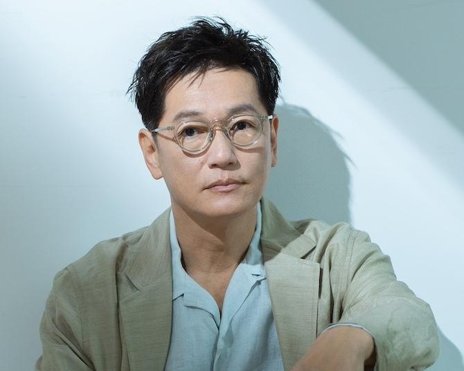 井浦新が語るカルチャーの力「政治を超えて国と国をつなげてくれるもの」最新作『トロフィー』で在日コリアンの父親役に
