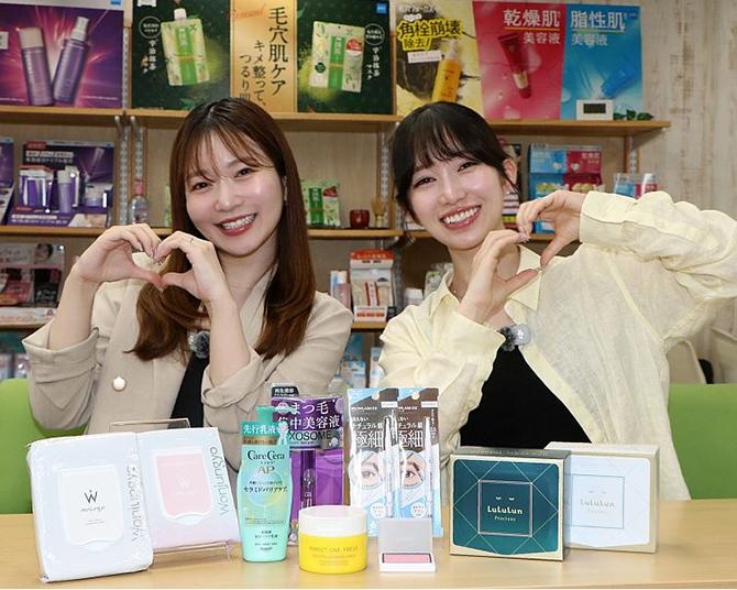 化粧品メーカーの社員を直撃！“美容のプロ”が正直「やられた！」と思った他社のリスペクトコスメ5選【pdc編】