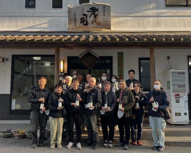地元の恵みである“神水”を活かした酒づくりをはじめ、カフェや宿運営を通して地域の関係人口を増やし、地域創生に貢献する「柴田酒造場」