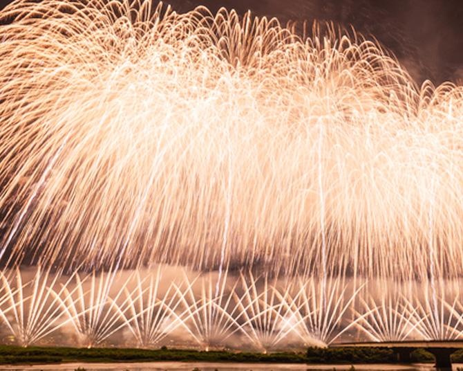 一生に一度は見てみたい！あの「長岡まつり大花火大会」を現地で観覧、ホテルがセットの便利でお得なツアーが発売中