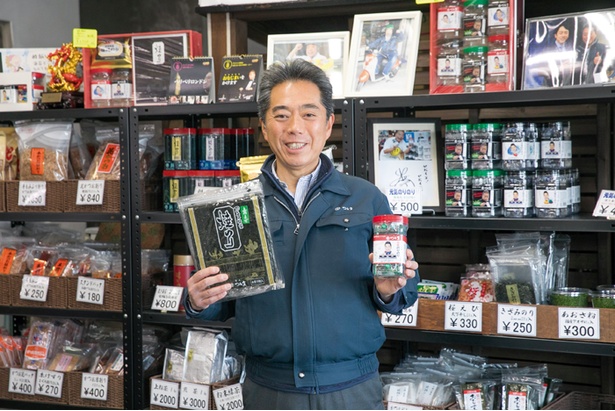 「蔦金商店」には約100種類の海苔が！