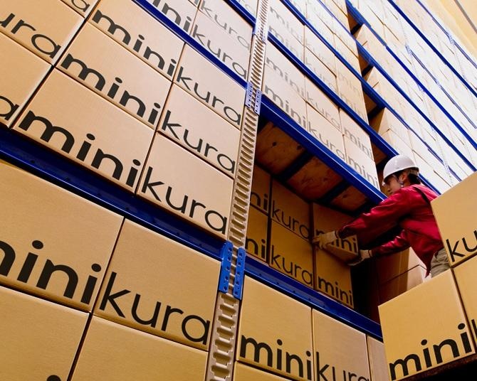 なぜ「宅配型トランクルーム」は都市生活のインフラになりつつあるのか。箱単位(月額320円〜)での利用が人気