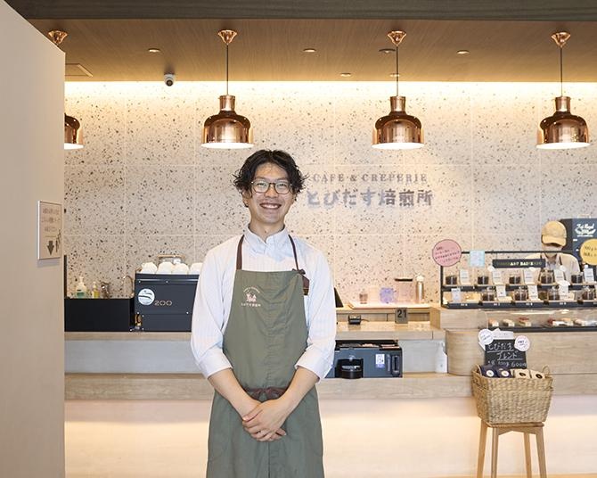 コーヒーで旅する日本／関西編｜焙煎卸の老舗がイメージ一新。和歌山初の試みの数々で地元ファンの裾野を広げる「とびだす焙煎所」