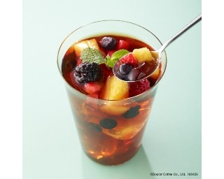 エクセルシオール カフェから、カラフルフルーツがごろごろのアイスティー新発売！